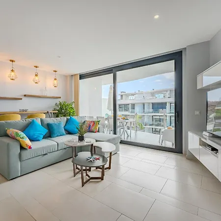 דירה Exclusive Penthouse - 85m Pool - Private Garage - 3 Terraces פאלם-מאר