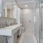 Lägenhet Exclusive Penthouse - 85m Pool - Private Garage - 3 Terraces *
