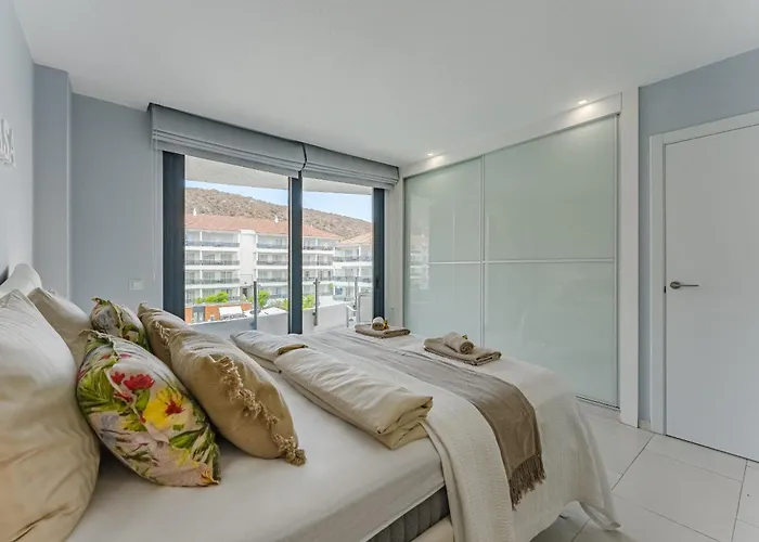 Exclusive Penthouse - 85m Pool - Private Garage - 3 Terraces Апартаменты Эль-Пальмар