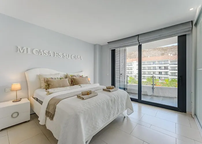 Exclusive Penthouse - 85m Pool - Private Garage - 3 Terraces Апартаменты *