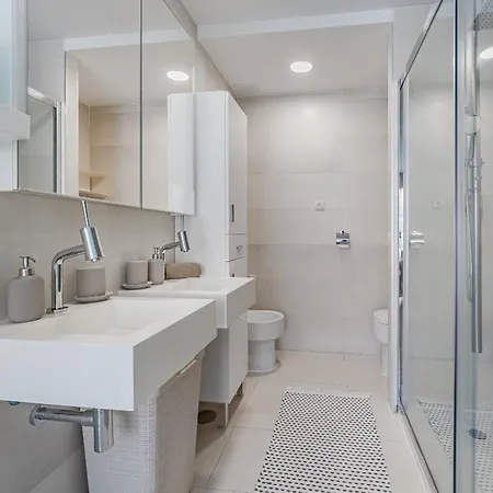 Апартаменты Exclusive Penthouse - 85m Pool - Private Garage - 3 Terraces *