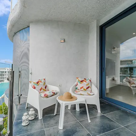 Daire Exclusive Penthouse - 85m Pool - Private Garage - 3 Terraces Palm-mar