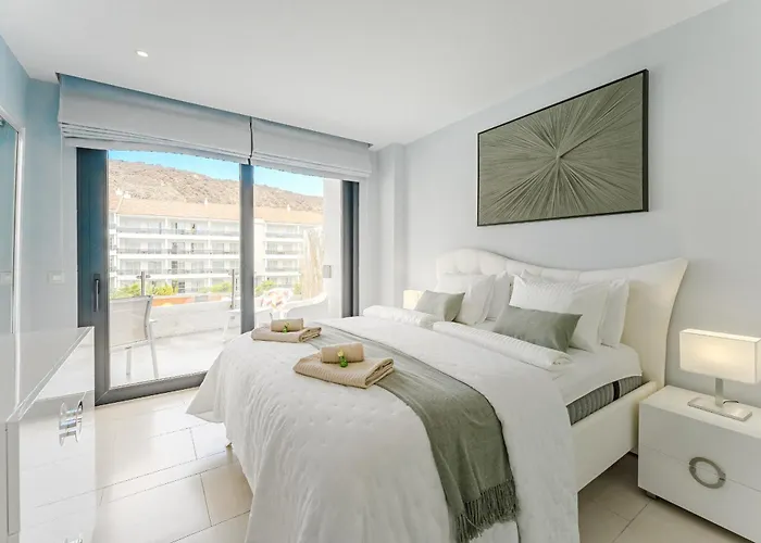 Exclusive Penthouse - 85m Pool - Private Garage - 3 Terraces * Palm-mar