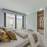Exclusive Penthouse - 85m Pool - Private Garage - 3 Terraces פאלם-מאר