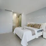 דירה Exclusive Penthouse - 85m Pool - Private Garage - 3 Terraces פאלם-מאר